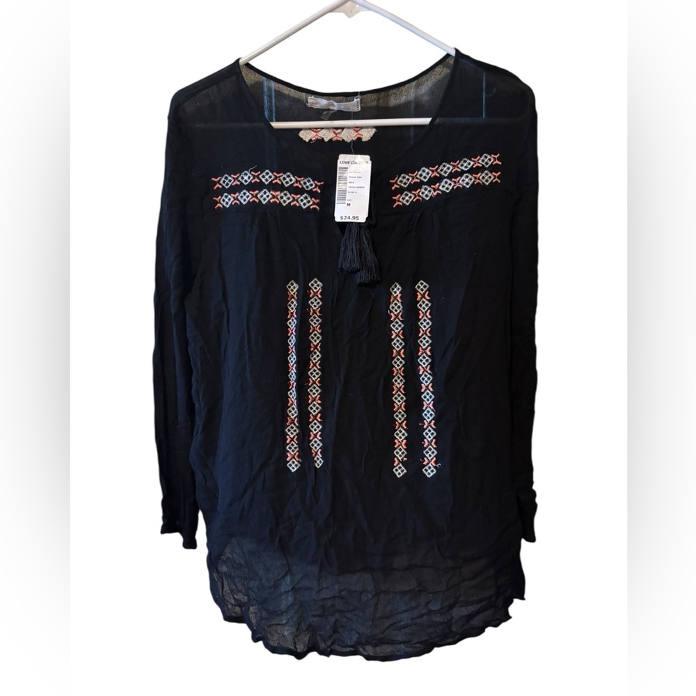 Love Culture Black Embroidered Blouse Size M NWT